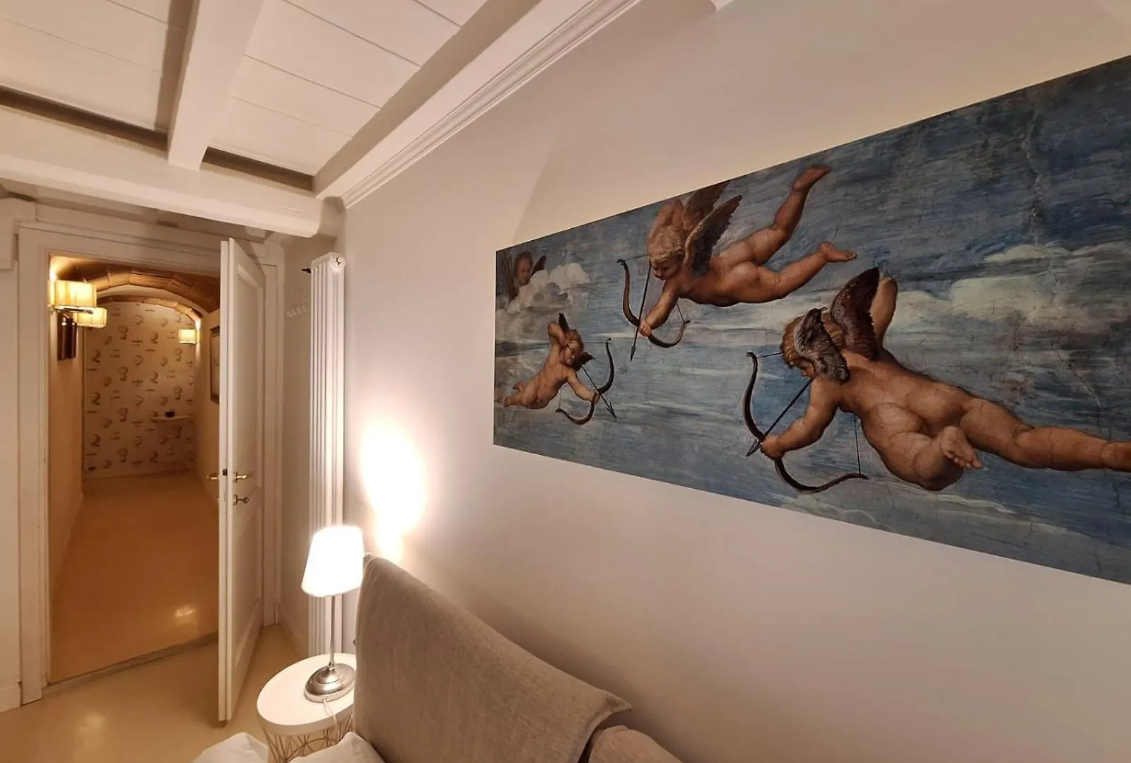 Cozy & Charming Florentine Hideaway By Oteego Florence